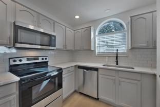 10312 Oldham Ct - Photo 1 of 1