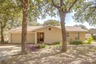 7036 Crabtree Ln - Photo 1 of 1