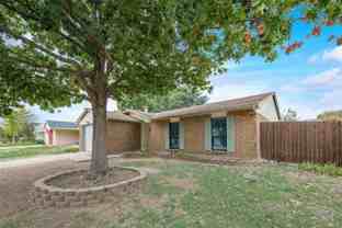 713 Sunny Slope Dr - Photo 1 of 1