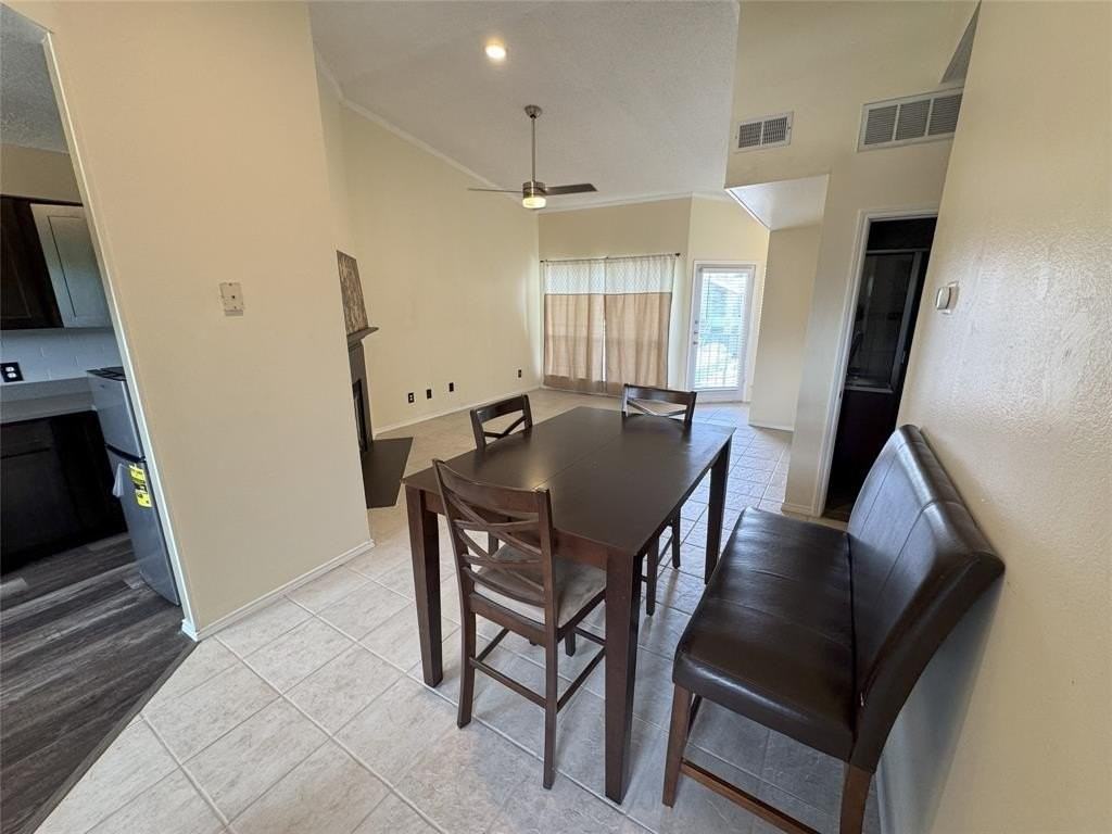 2736 Silver Creek Dr #223 - Photo 7 of 26