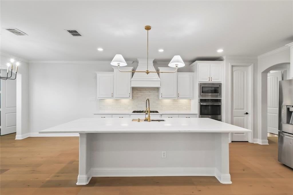 2749 Boulder Creek Street - Photo 2 of 36