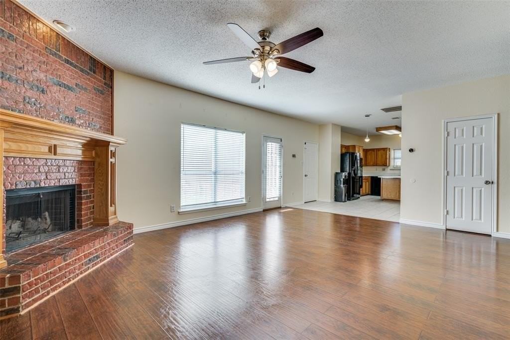 8305 Camden Ct - Photo 5 of 18