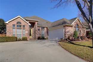 1809 Forest Bend Ln - Photo 1 of 1