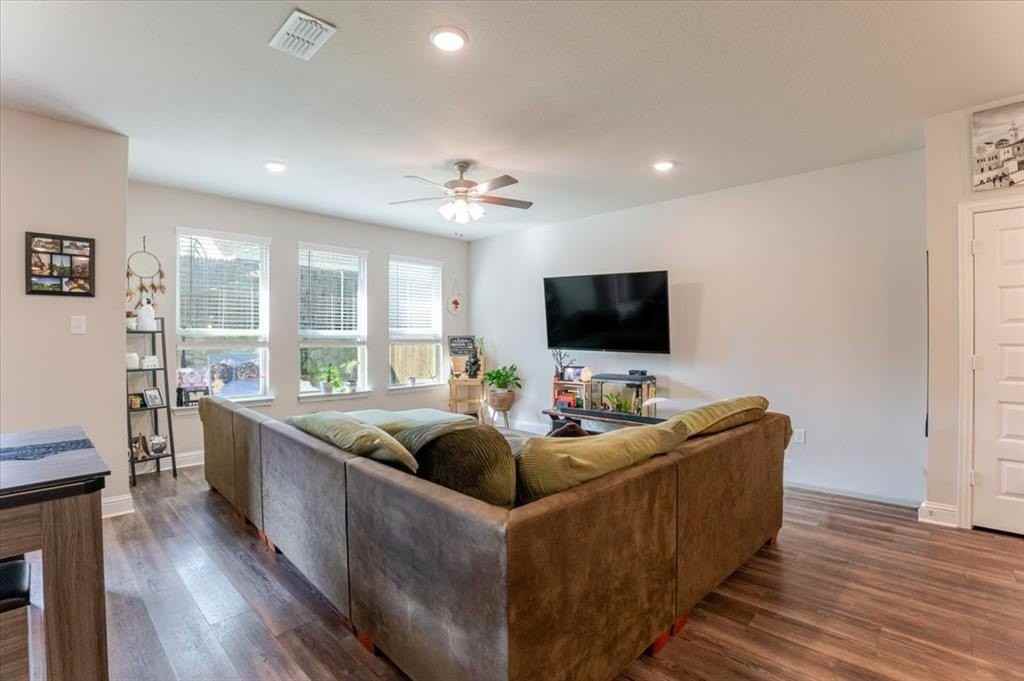 8225 Manx Pt - Photo 6 of 17