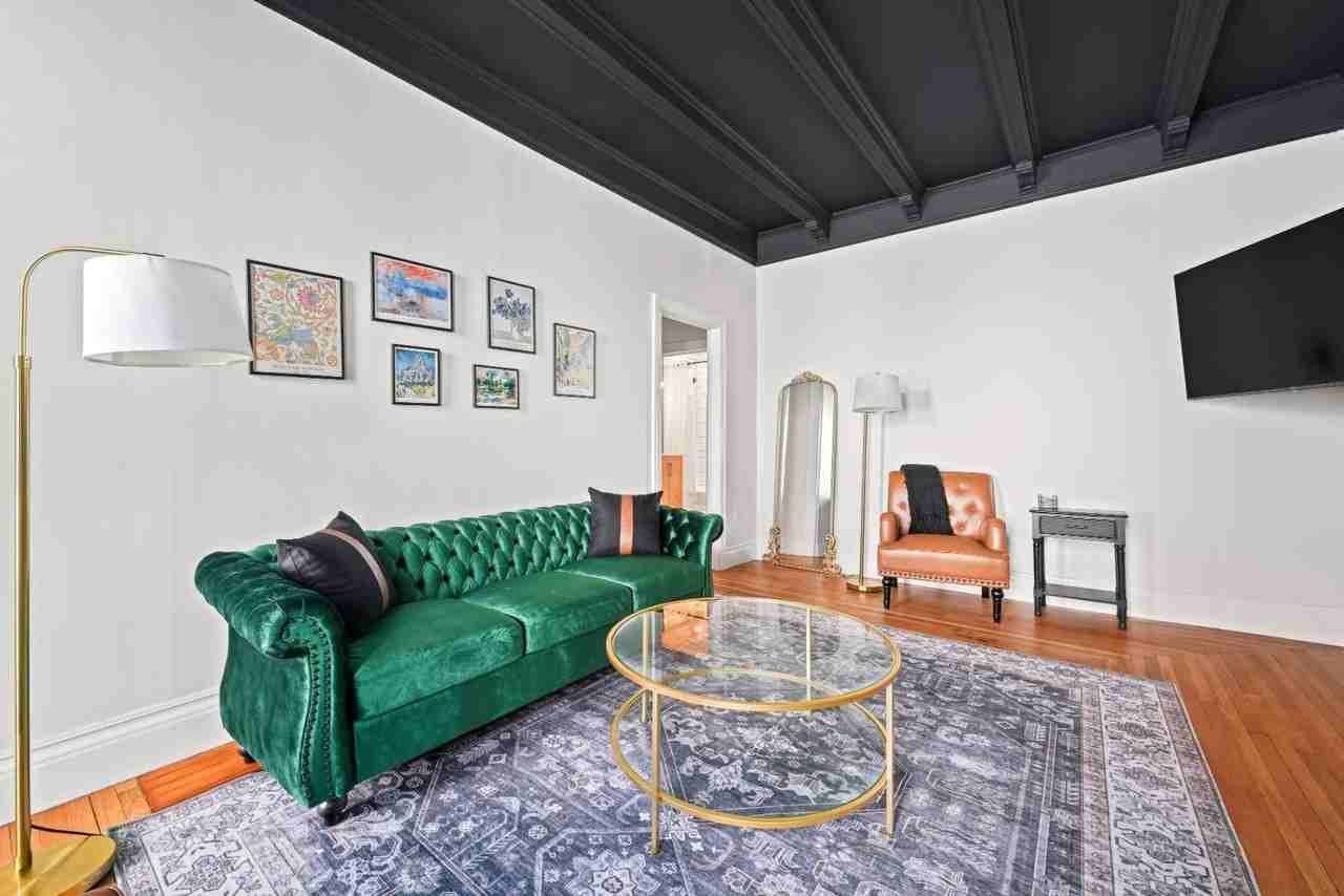 107 Union Ave #2 - Photo 3 of 23