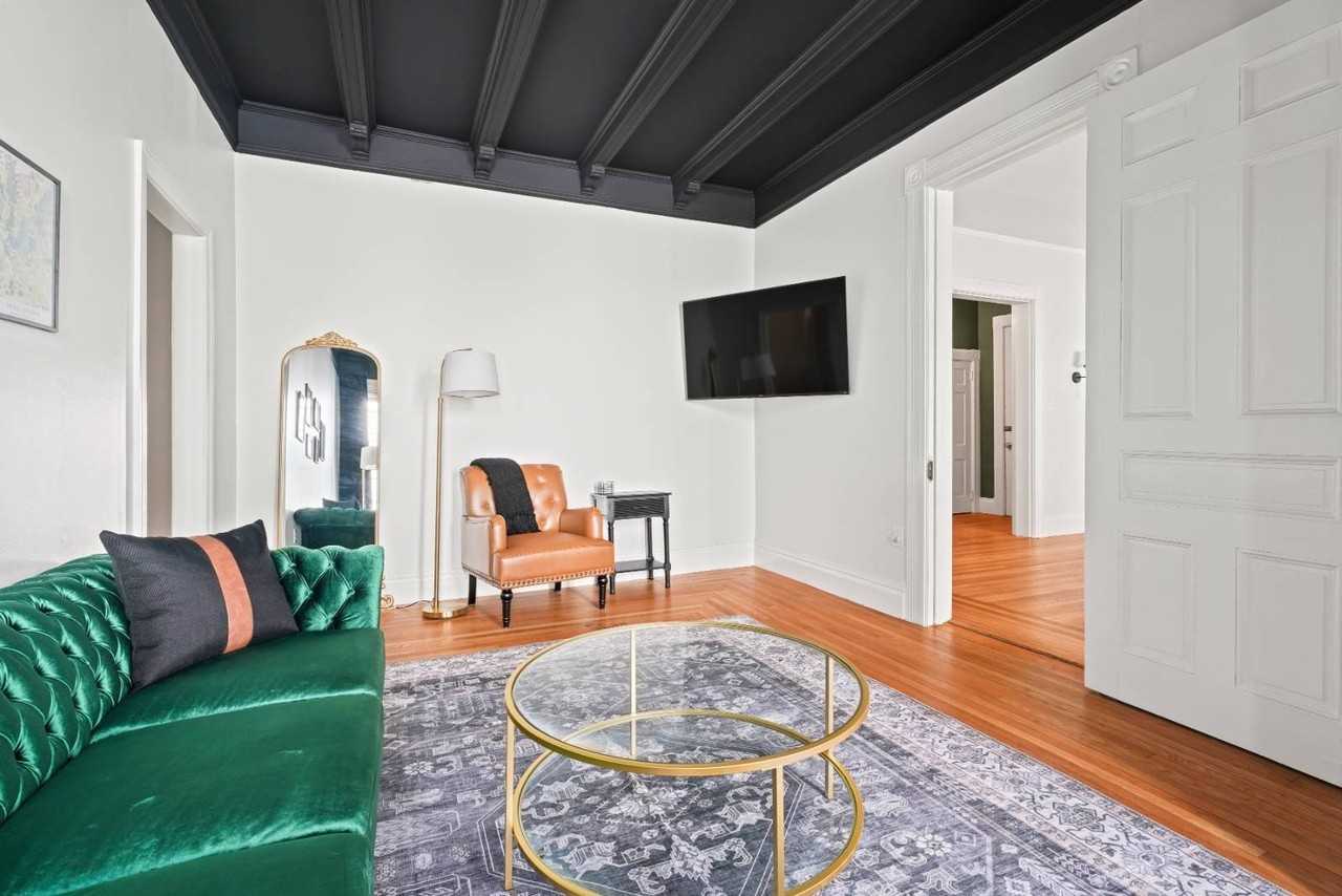 107 Union Ave #2 - Photo 4 of 23