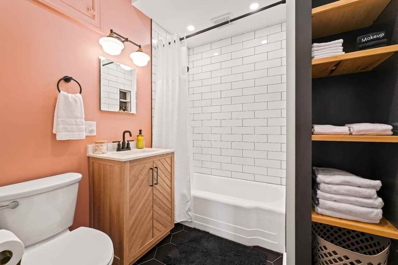 107 Union Ave #2 - Photo 5 of 23