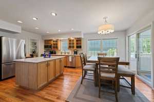 featured image of 1439 9P #B