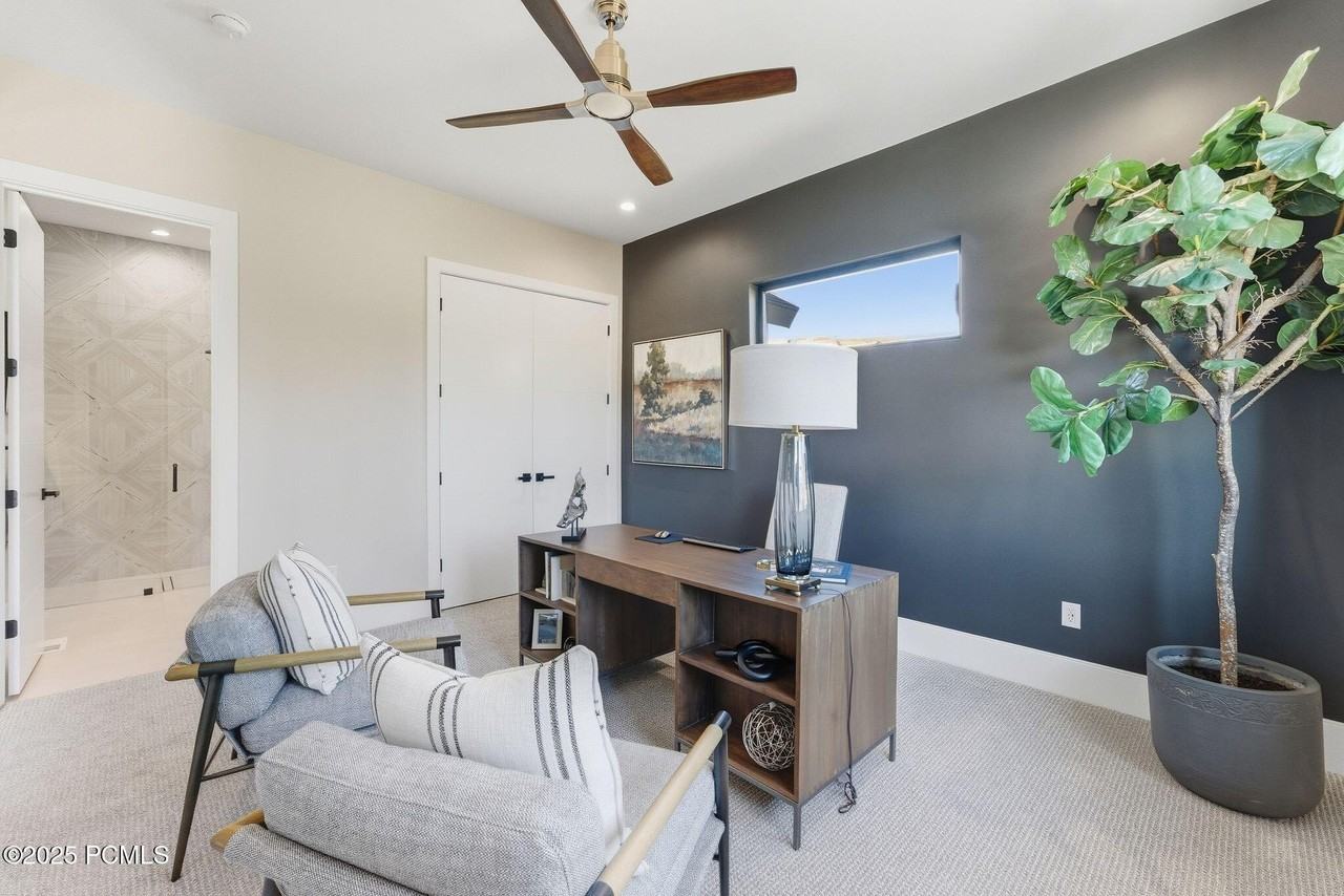 1385 Lasso Trl - Photo 4 of 50