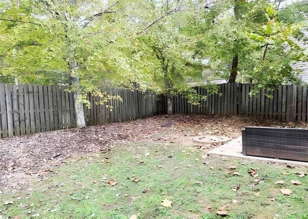 220 Wild Flower Ln - Photo 3 of 25