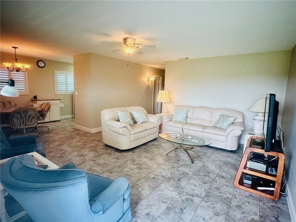 8 Vista Palm Ln Apt 202 #202 - Photo 4 of 19