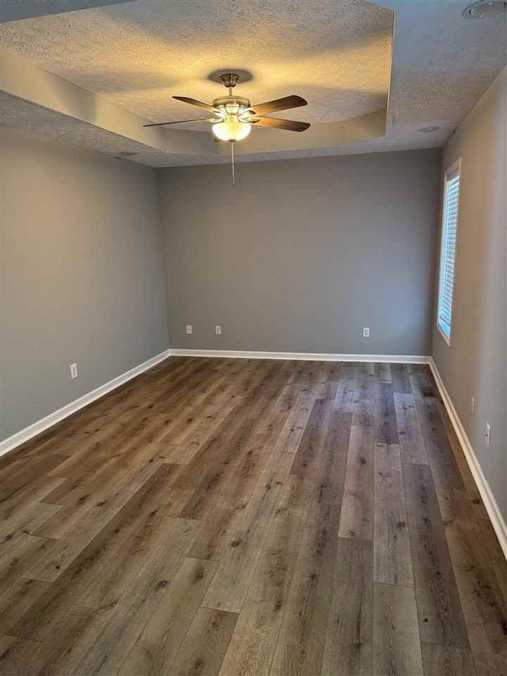 352 Paddle Wheel St - Photo 3 of 12