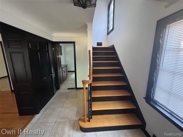 517 S Melborn St - Photo 3 of 23