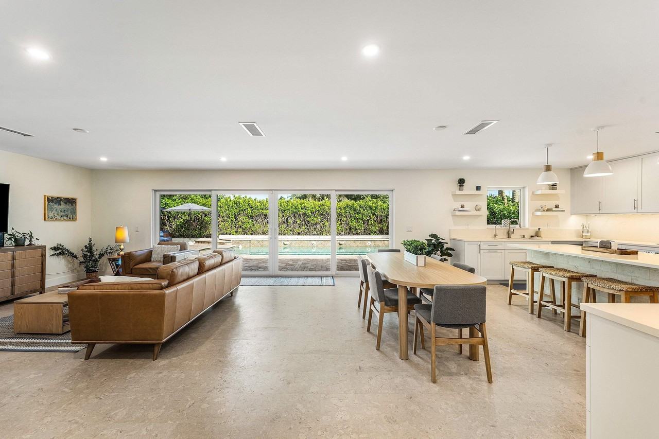 1070 Marble Way - Photo 6 of 39