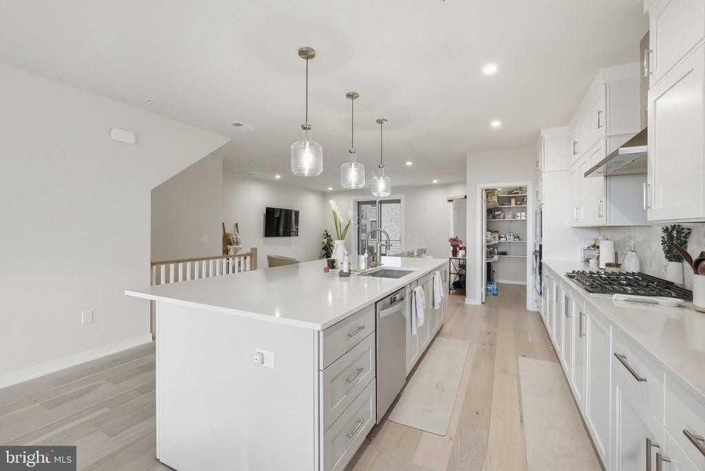 43489 Old Ryan Road - Photo 7 of 31