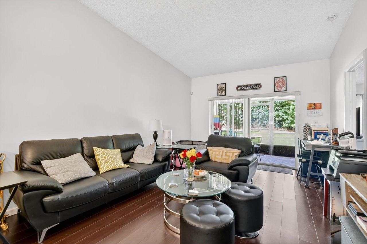 18715 Candlewick Drive - Photo 6 of 50