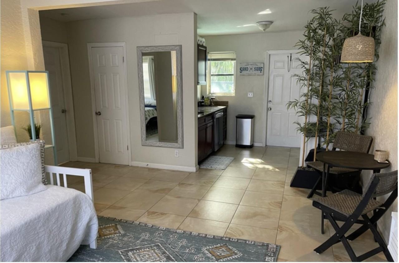 350 Nw 5th Ave - Photo 4 of 15