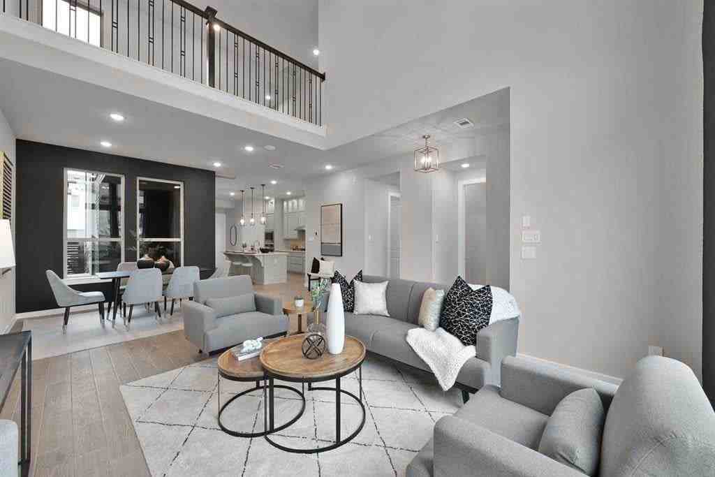 16630 Lake Austin St - Photo 7 of 49