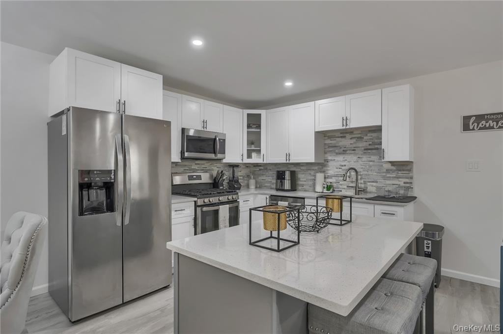 16 Fitzgerald Ct - Photo 4 of 18