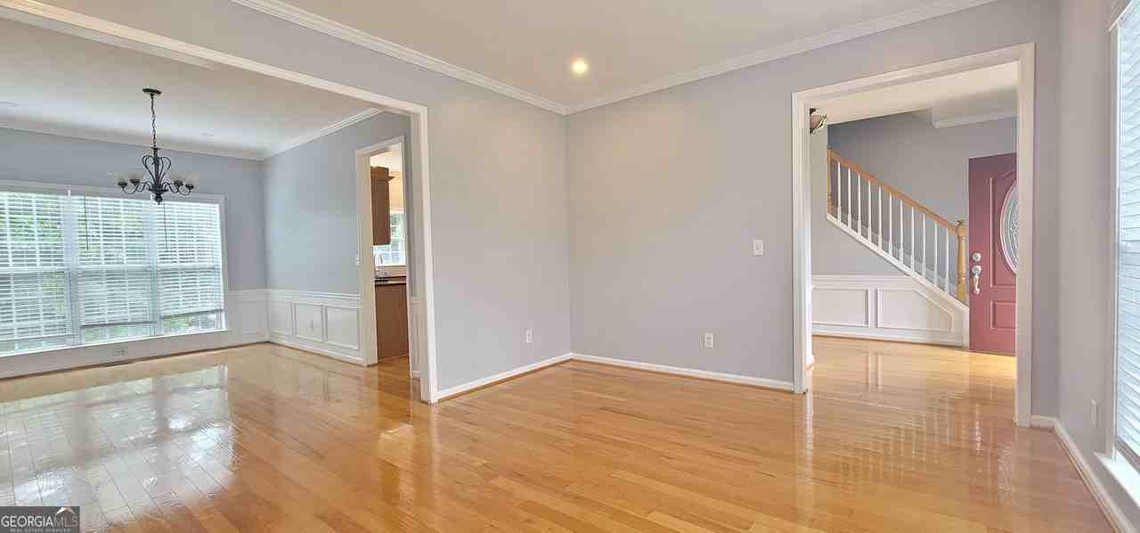 165 Ascalon Ct - Photo 3 of 30