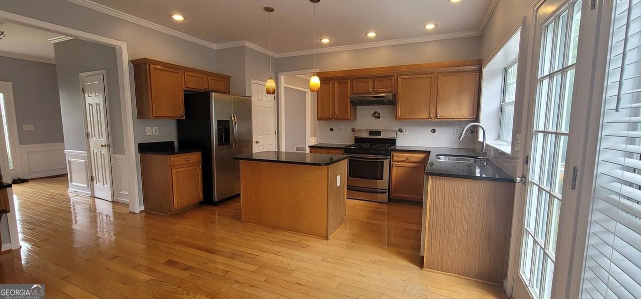 165 Ascalon Ct - Photo 6 of 30