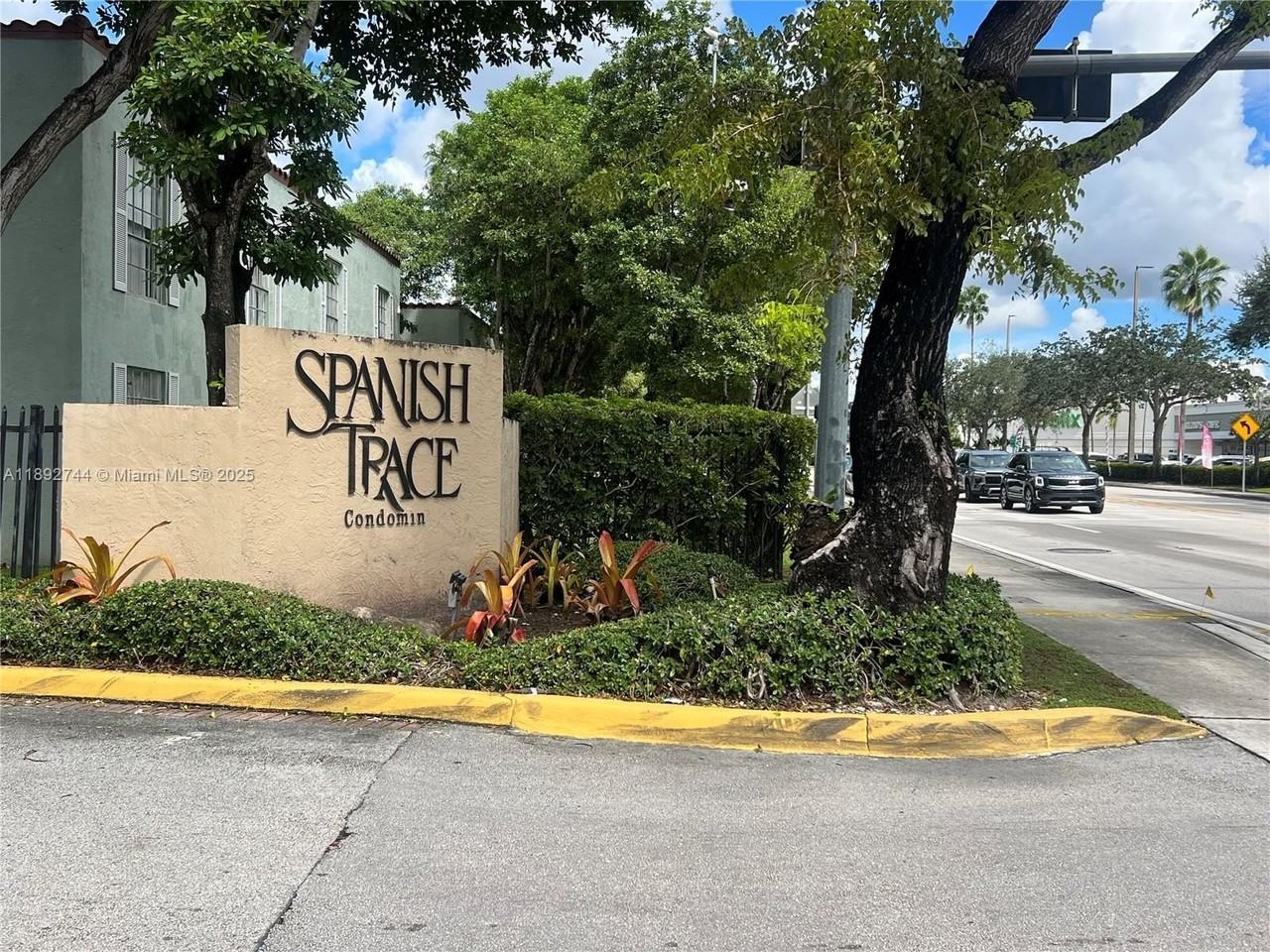 10756 N Kendall Dr Apt J5