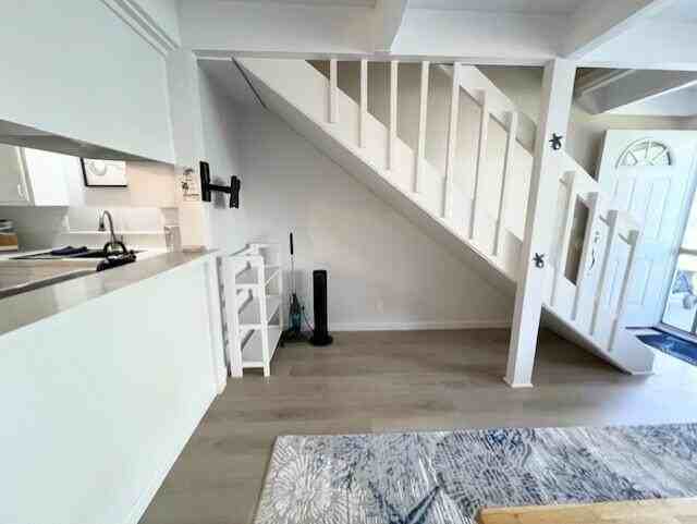 231 Linden Ave Apt 9 #9 - Photo 4 of 13