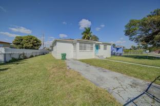 1471 Nw 93rd St - Photo 1 of 1