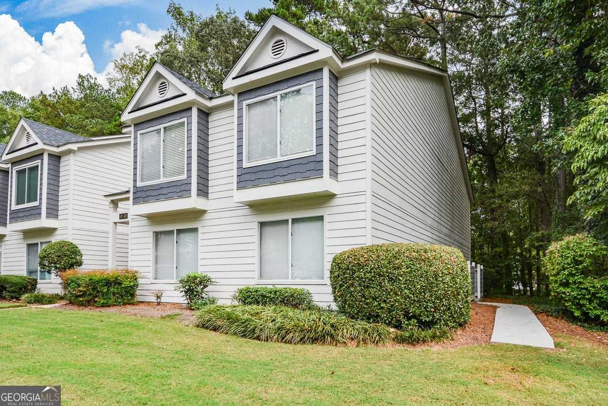 47 Arbor End Se - Photo 3 of 29