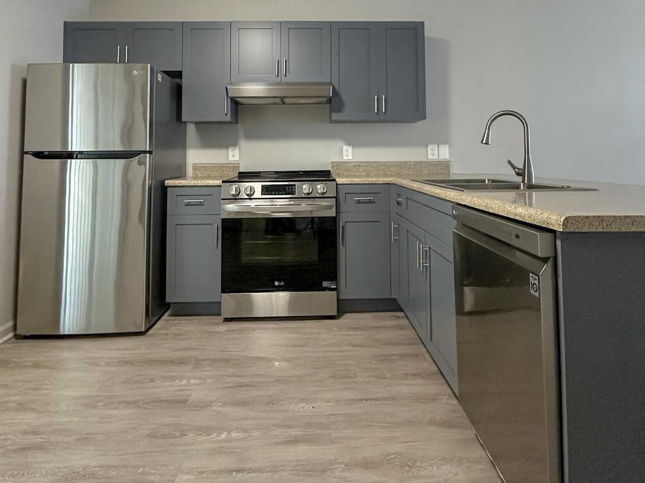 1921 Larette Dr - Photo 6 of 19