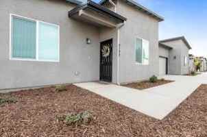 featured image of 4102 E Kaweah Ave