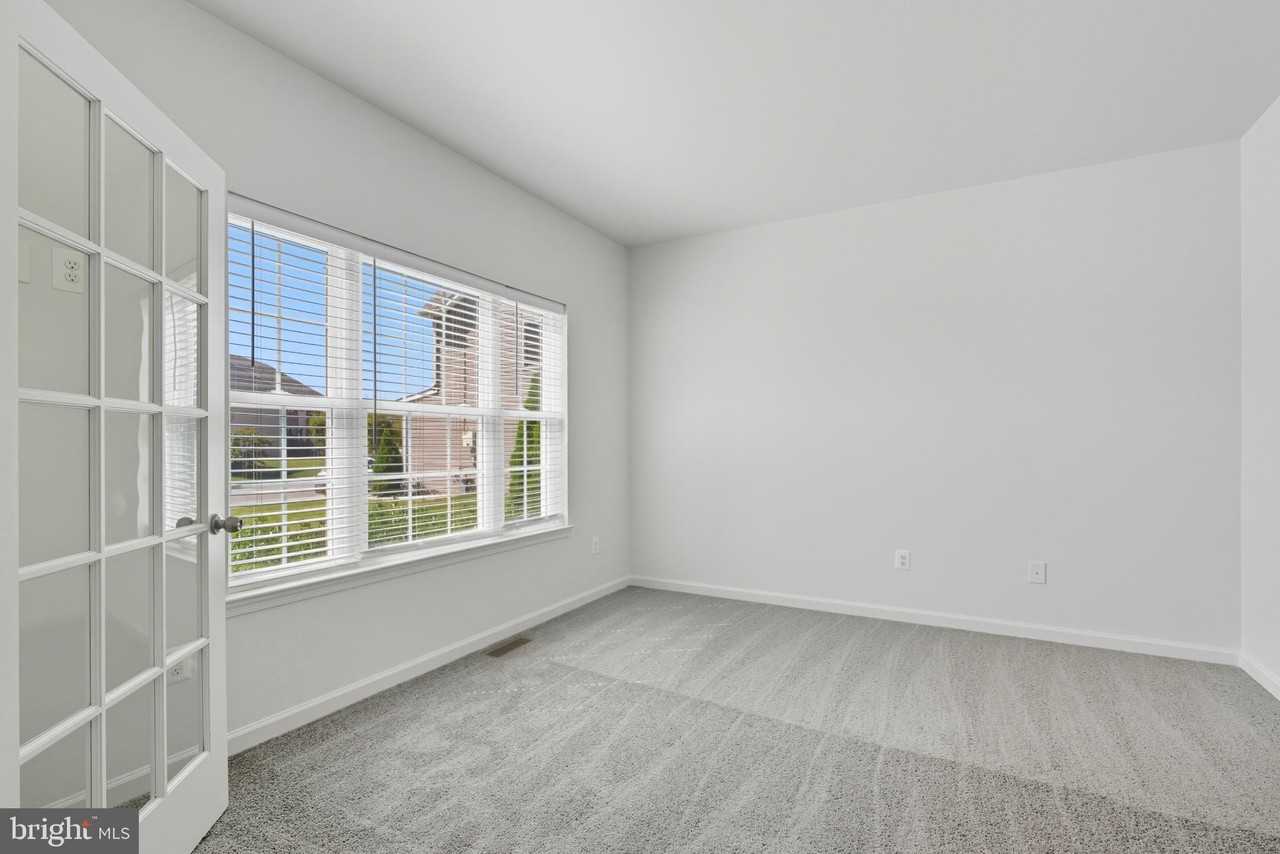 1726 Willard Way - Photo 6 of 44