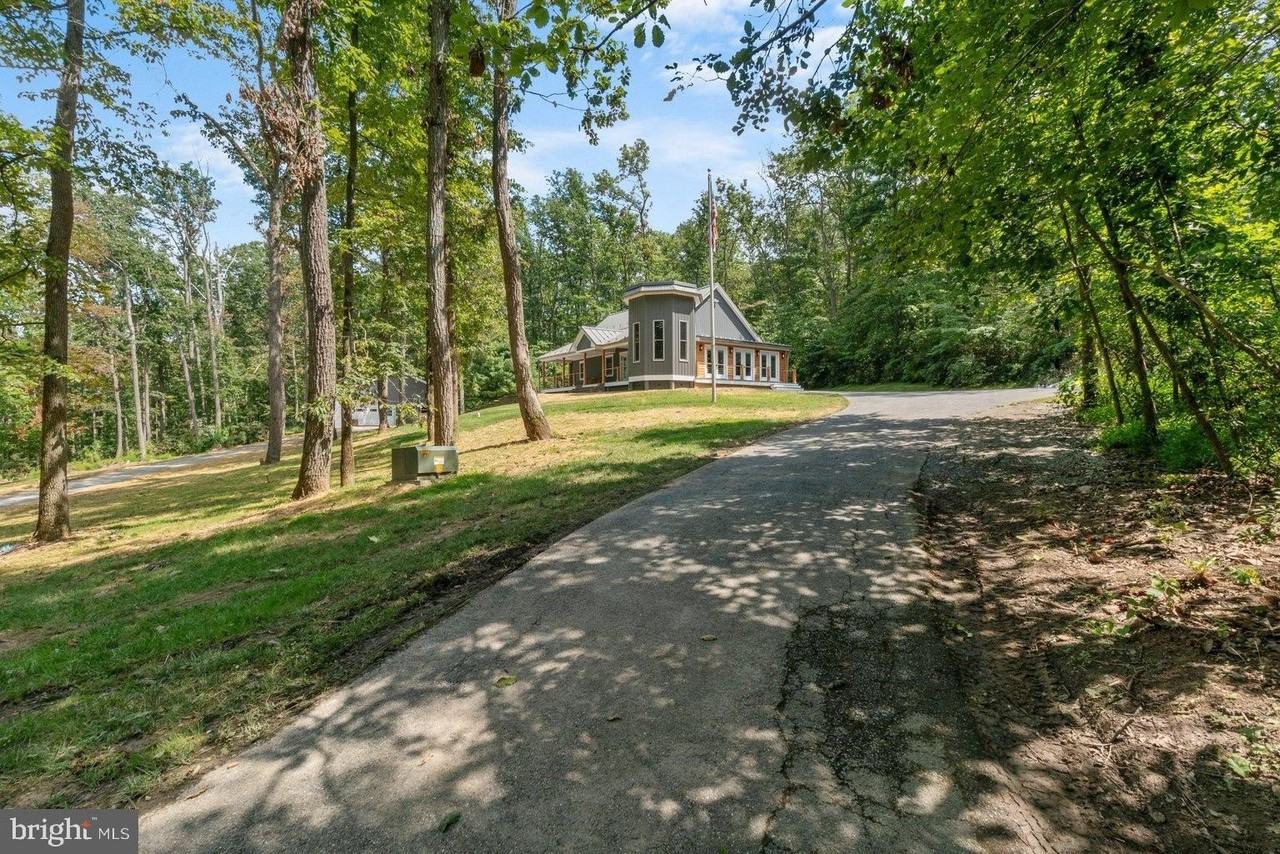 851 Bacon Hall Road - Photo 5 of 50