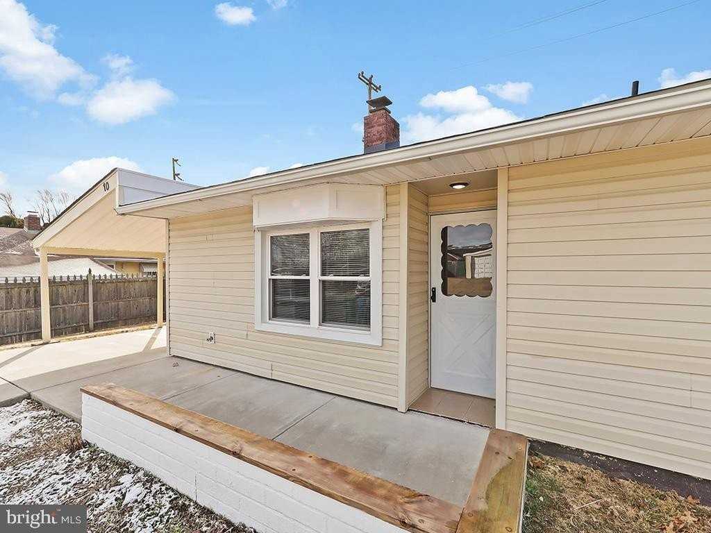 10 Blue Ridge Drive - Photo 5 of 31