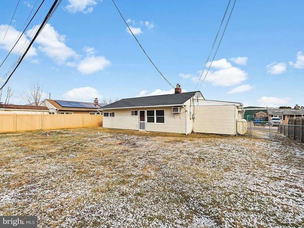 10 Blue Ridge Drive - Photo 7 of 31