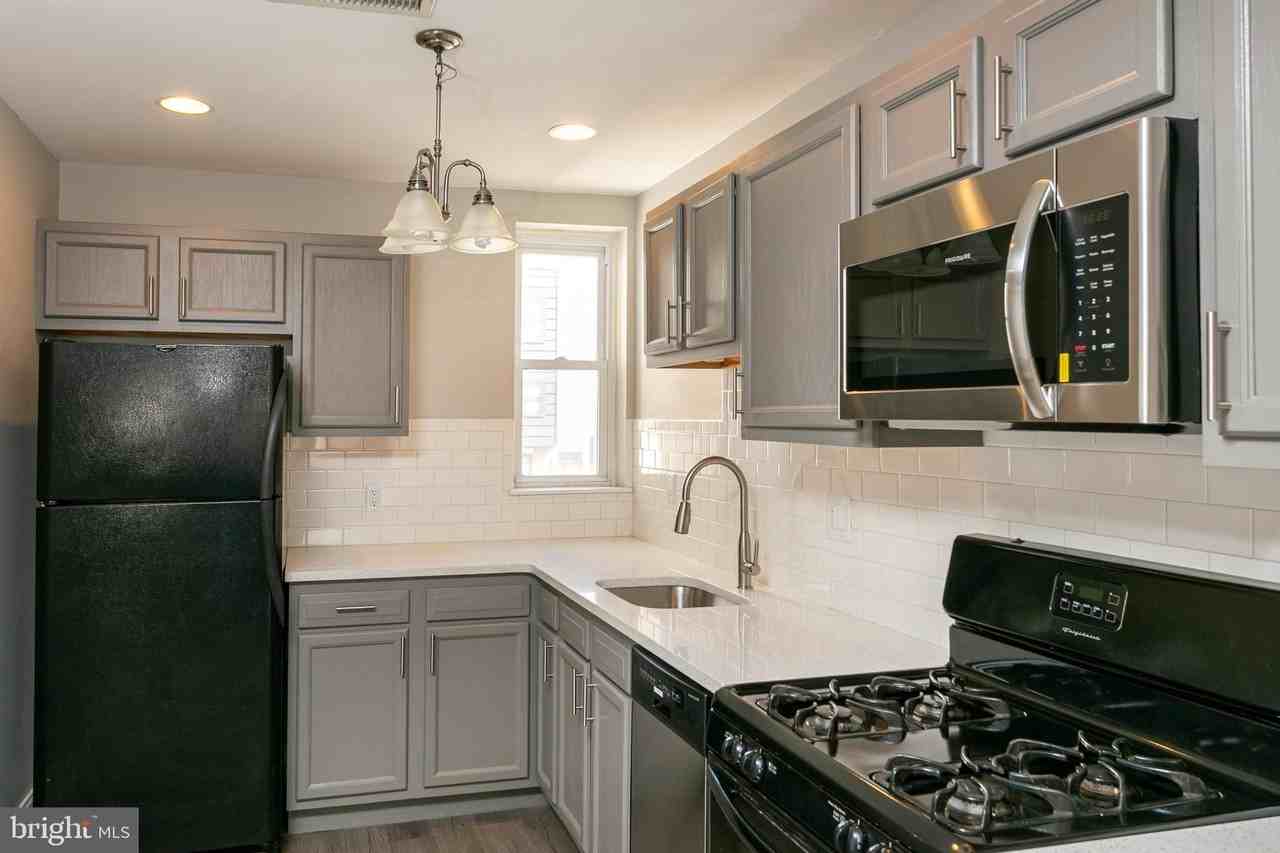 765 South 16th Street #2 - Photo 3 of 18