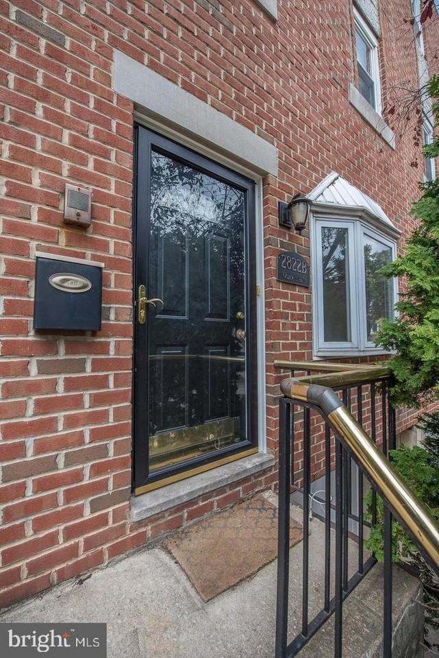 2822 Ogden St Unit B #B - Photo 2 of 17