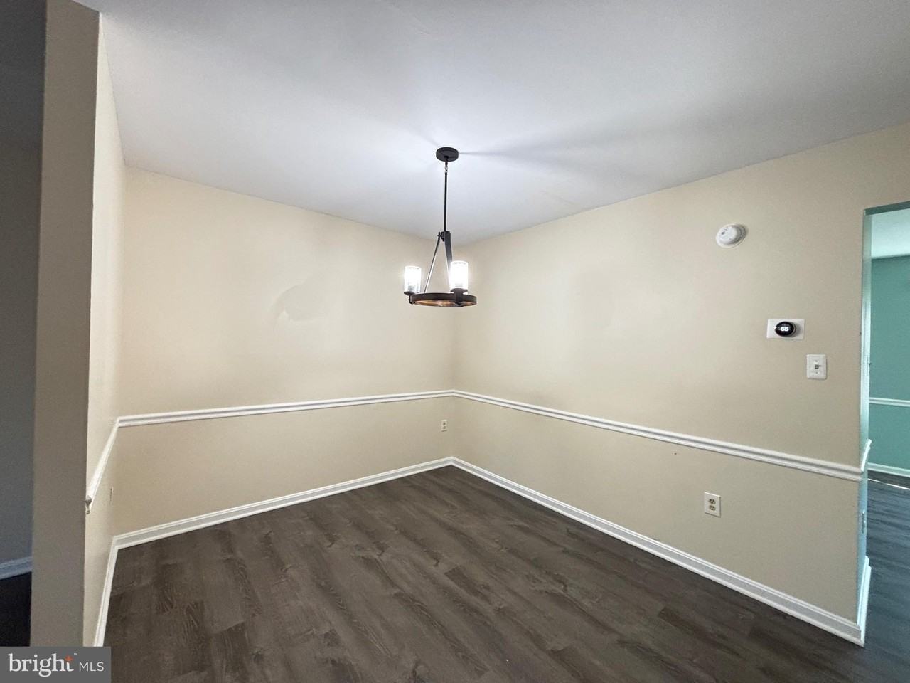 13669 Barren Springs Ct - Photo 6 of 21