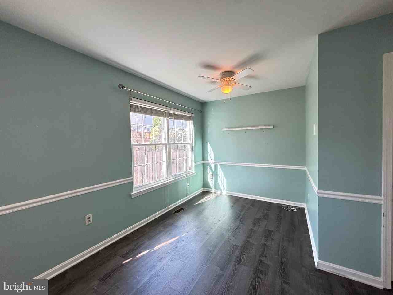 13669 Barren Springs Ct - Photo 7 of 21