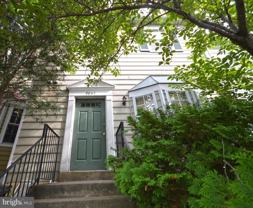 9847 Oakdale Woods Ct - Photo 1 of 1