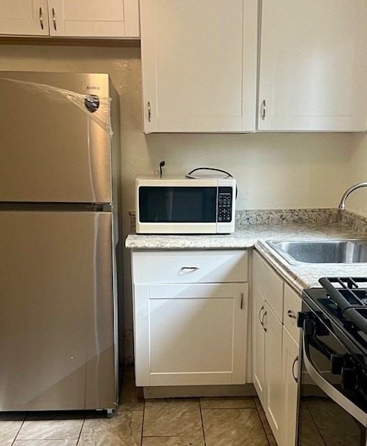 368 Anawanda Ave - Photo 2 of 16