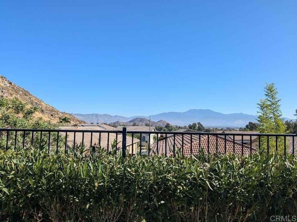 176 Lehman Way - Photo 2 of 23