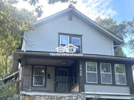 featured image of 2846 Myrtle Ave