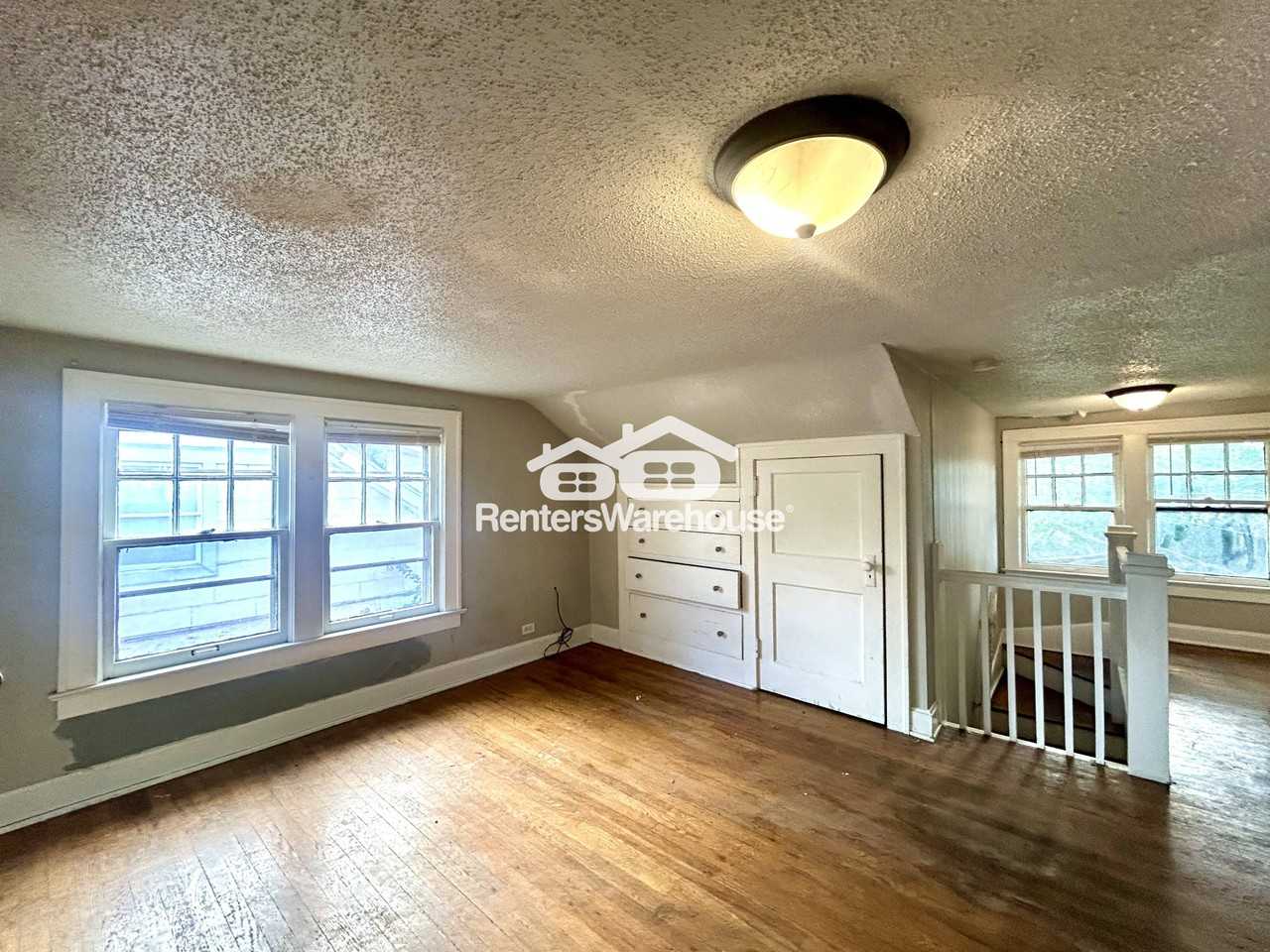 2846 Myrtle Avenue - Photo 5 of 15