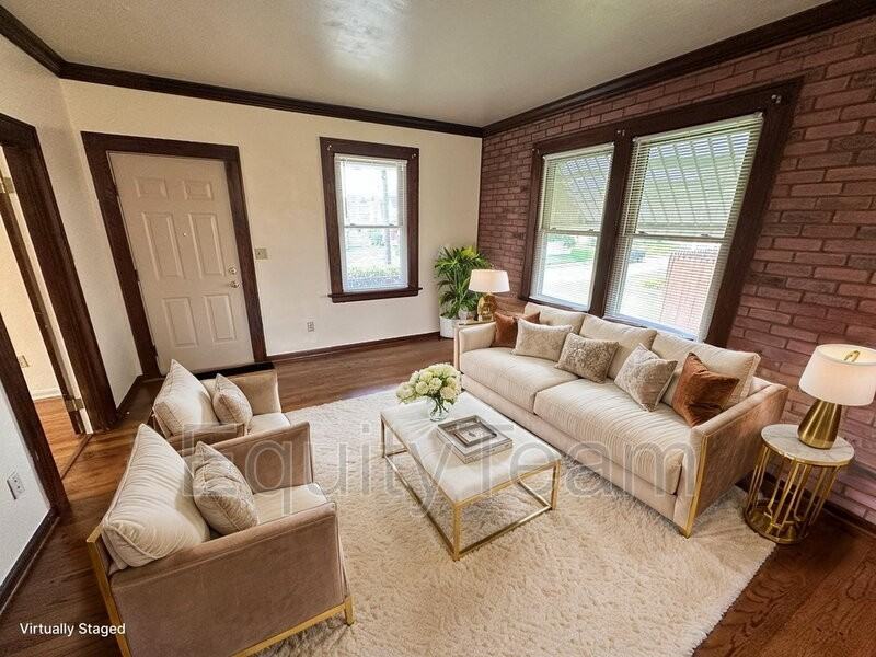 3514 Brotherton Rd - Photo 2 of 15