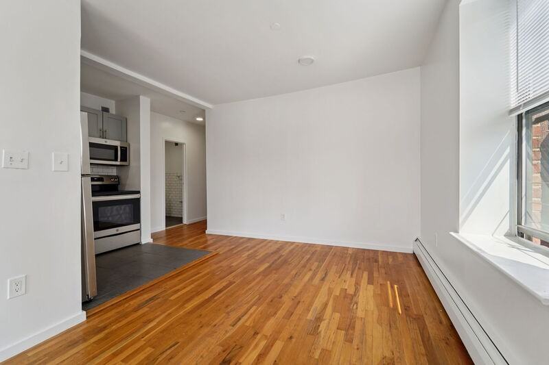 139 N Arlington Ave - Photo 7 of 22