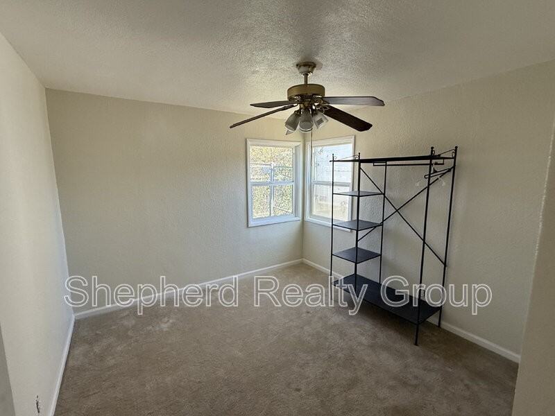 10535 Orchard St - Photo 2 of 5