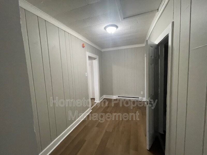 663 E Market St #665APT5 - Photo 4 of 6