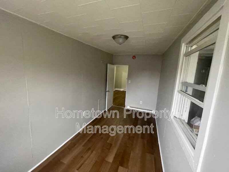 663 E Market St #665APT5 - Photo 5 of 6