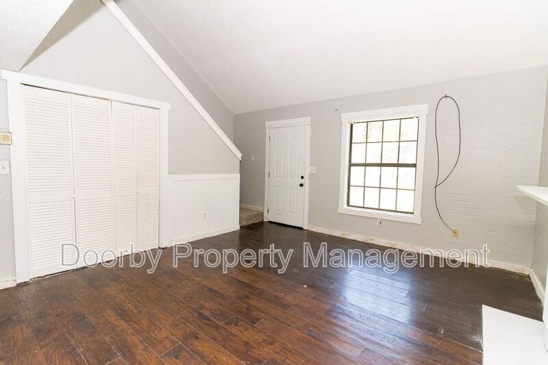 8800 Millard Lee Ln #8802 - Photo 3 of 16